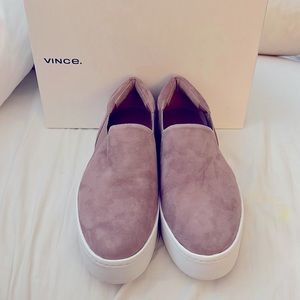 Vince “Warren” Sneaker in Hydrangea 8.5 M